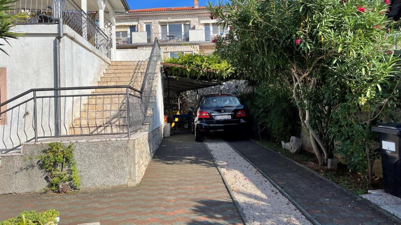 Apartments By The Sea Silo, Krk - 18686 Ngoại thất bức ảnh
